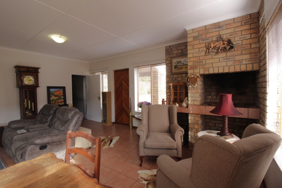 3 Bedroom Property for Sale in Jeffreys Bay Central Eastern Cape